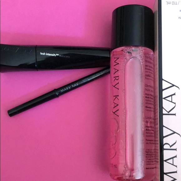 MaryKay Eye Makeup - Picture 2 of 2